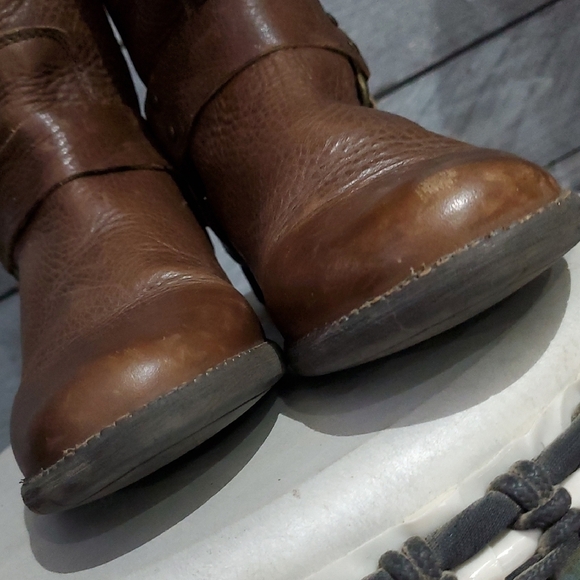 Steve Madden Brown Heeled Boots with Harness Detail - Picture 8 of 16